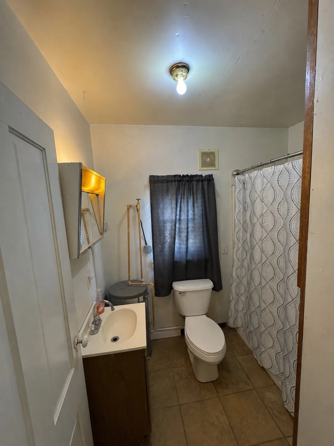 bath 2 - upstairs