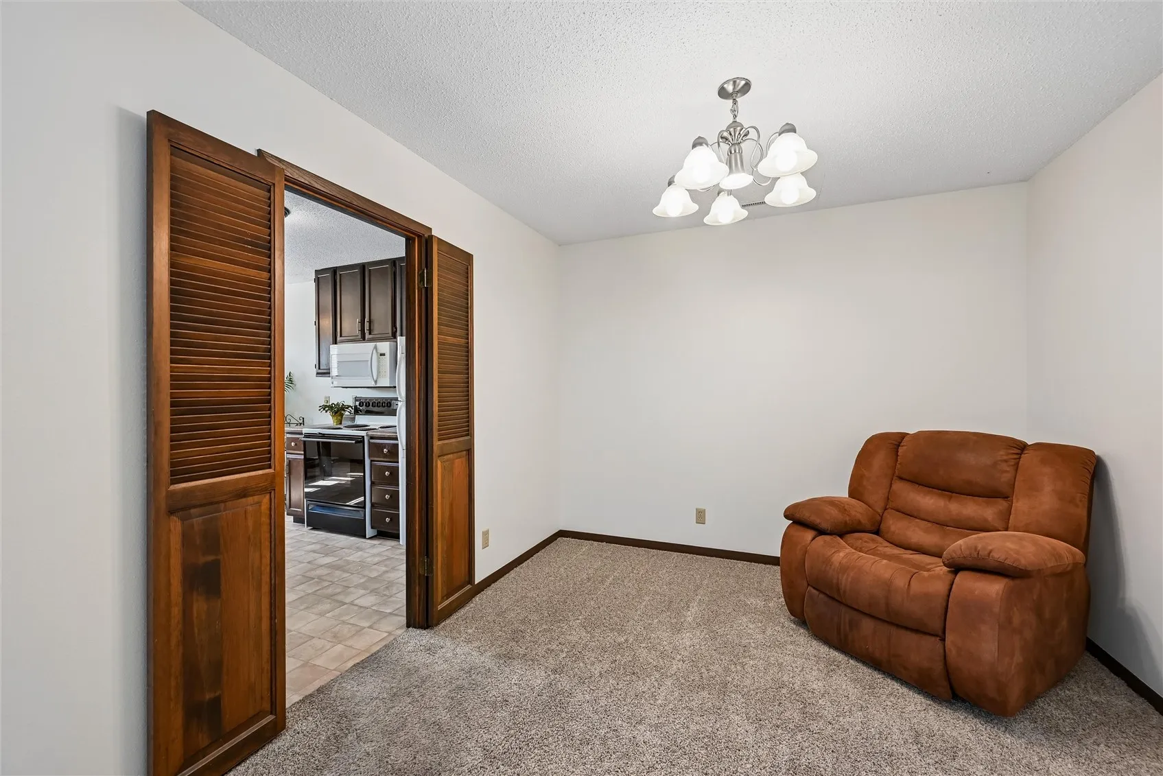 Formal Dining/Office/Reading Room/GameRoom
