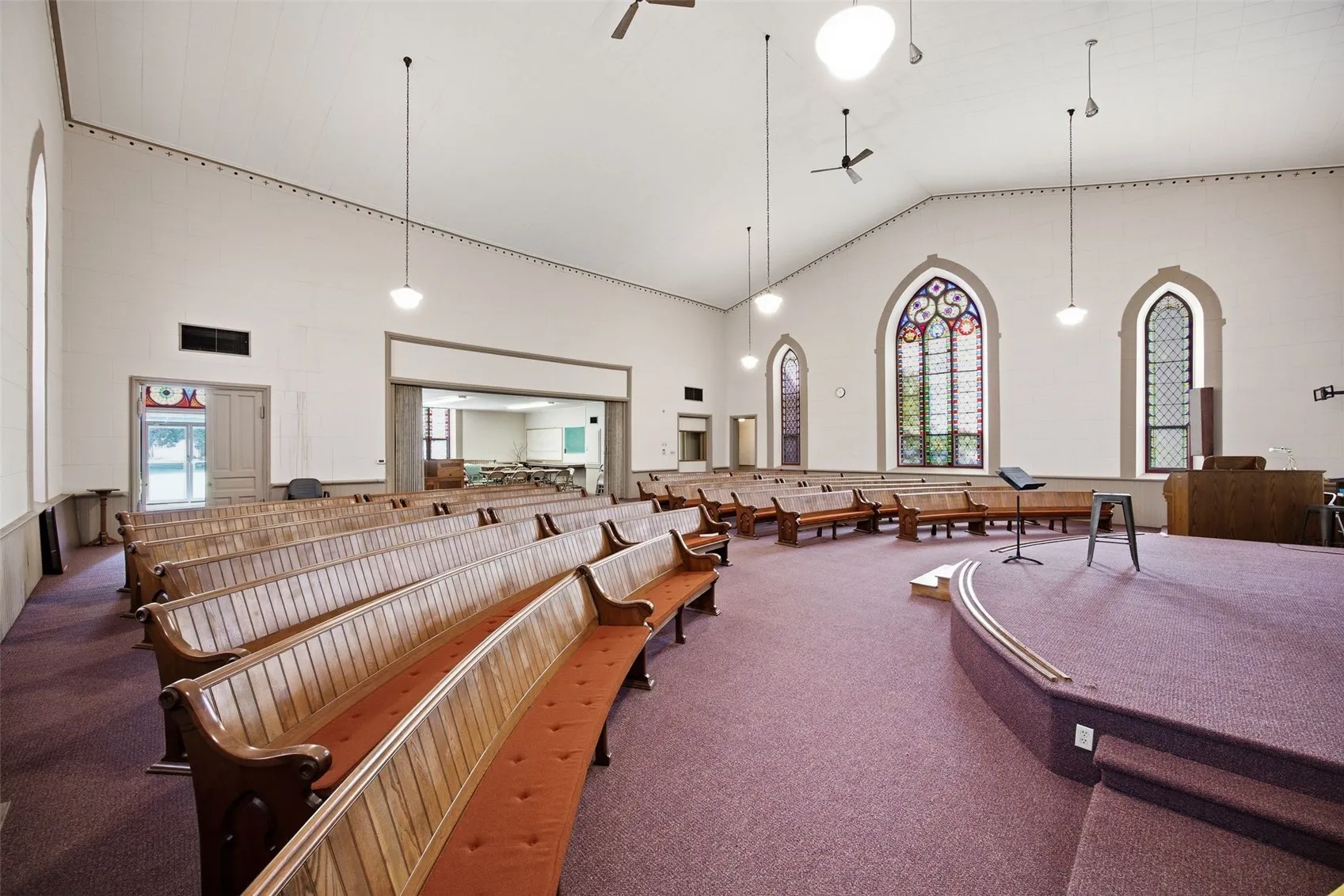 Pew seating for 160.