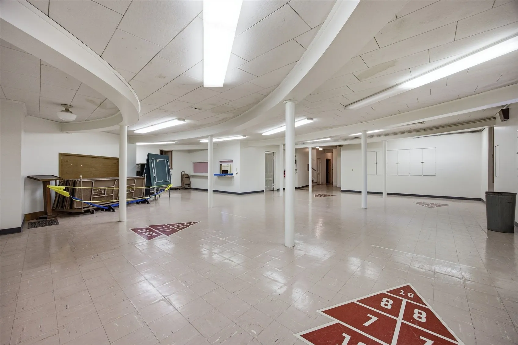 Terrific lighting in basement.