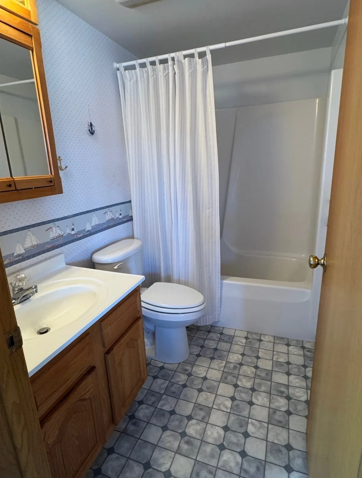 Main Bathroom
