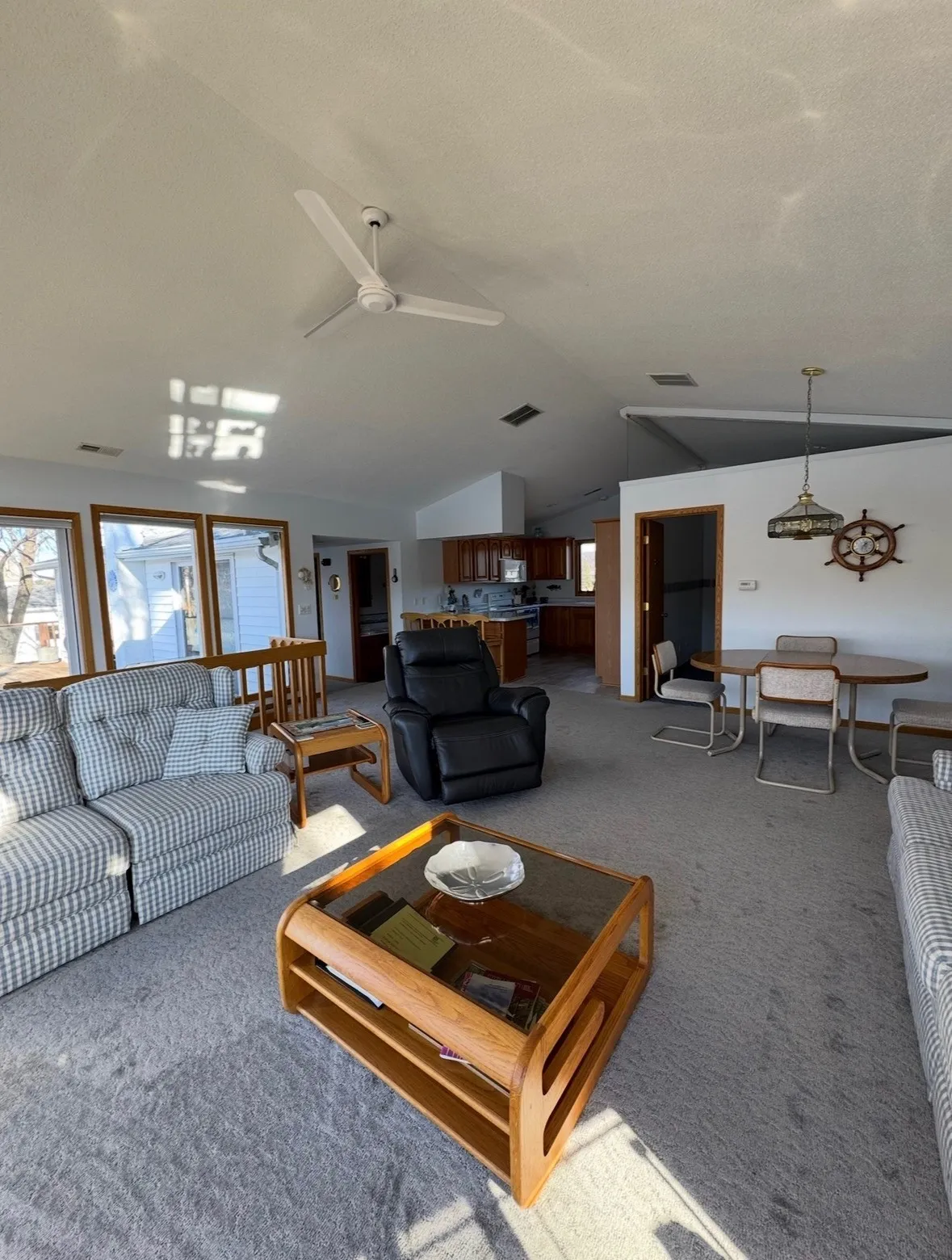 Living Room          Vaulted Ceilings