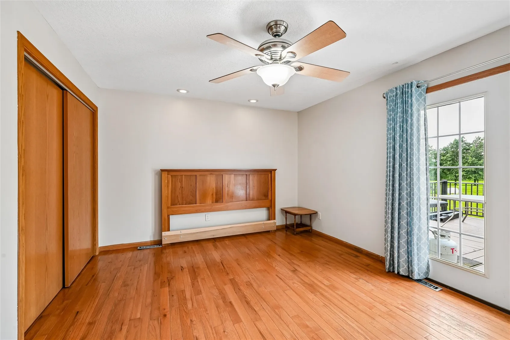 Primary bedroom