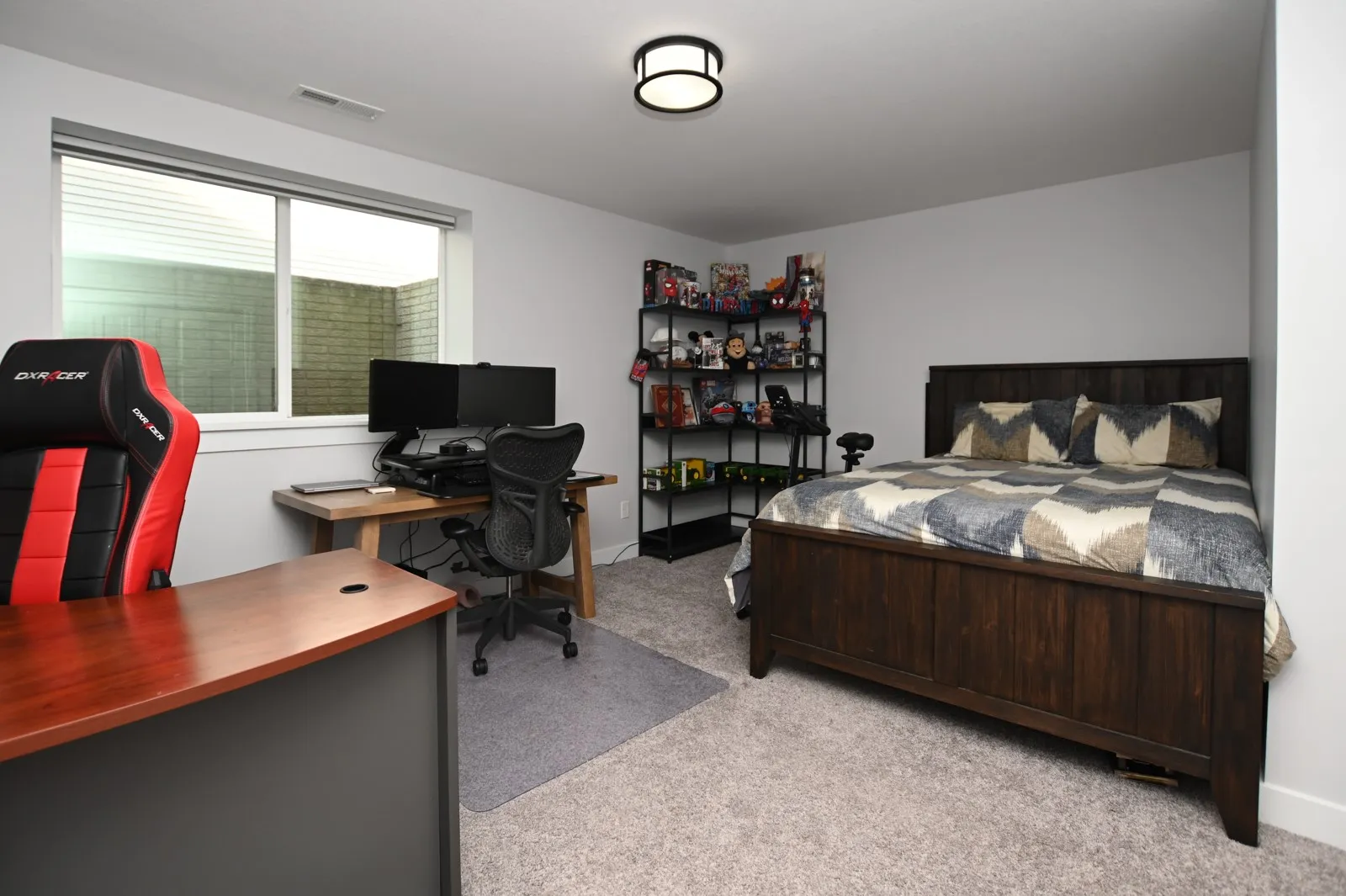 4th bedroom LL