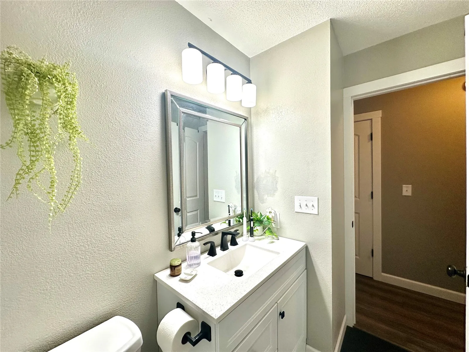 Main Level Bath