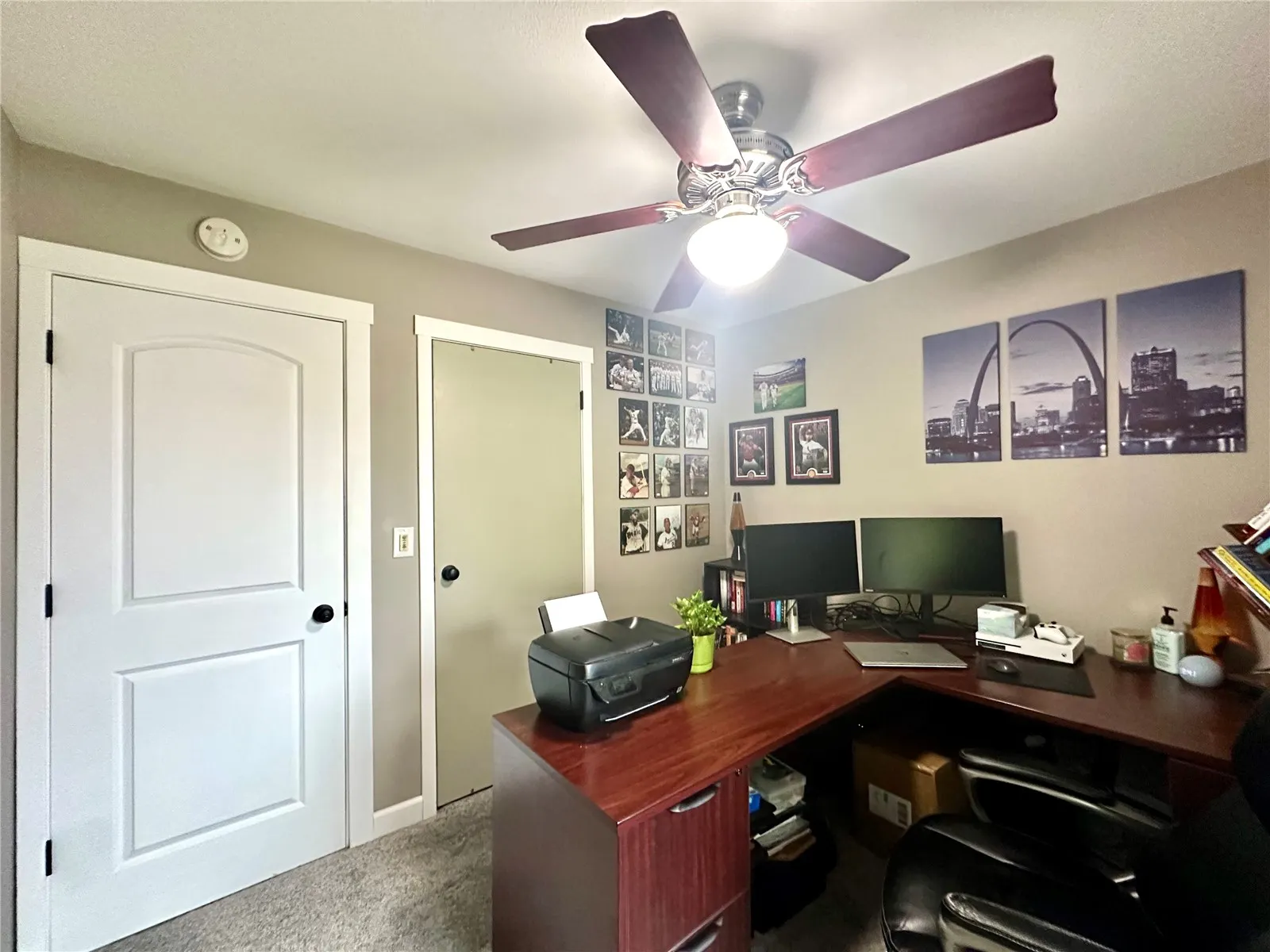 3rd bedroom - Currently an office
