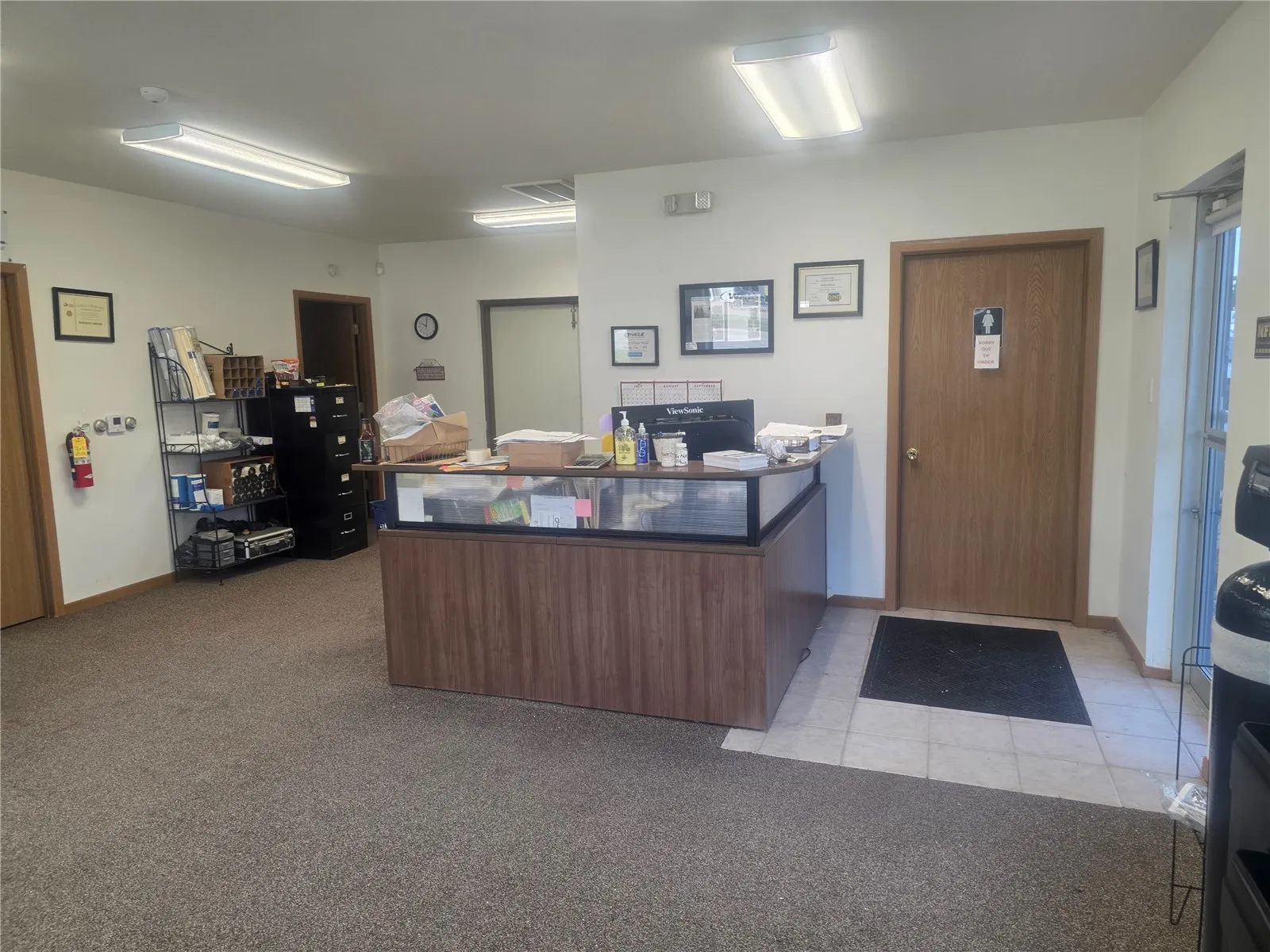 Approx 1200 office /retail space