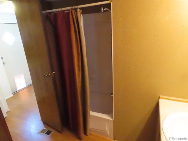 Thumbnail 19
