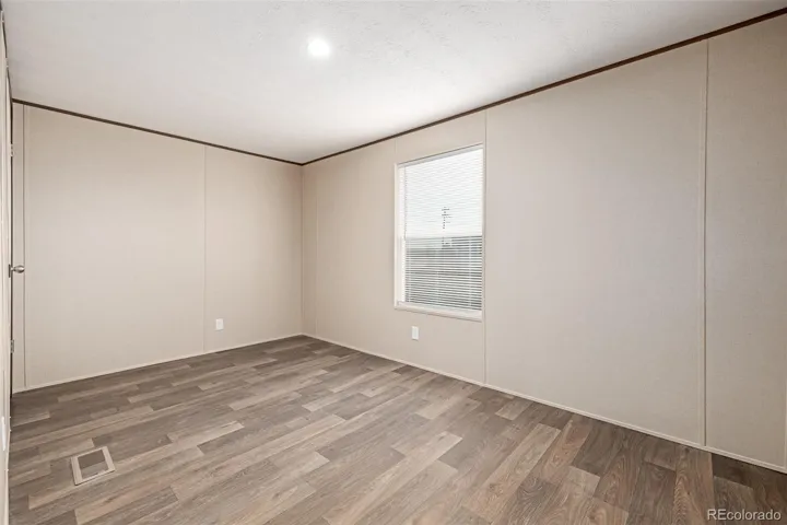 Thumbnail 22