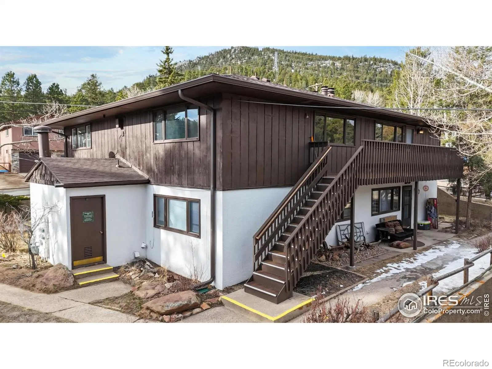 Thatchtop Mountain Condos