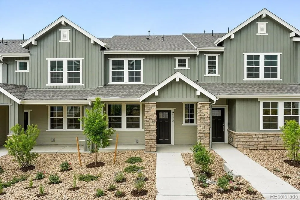 Trailstone Townhomes