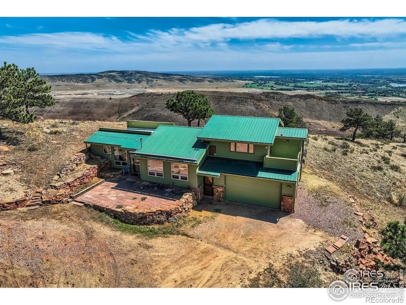 Lyons Area