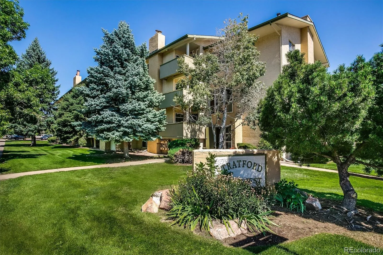 Stratford Park West Condos