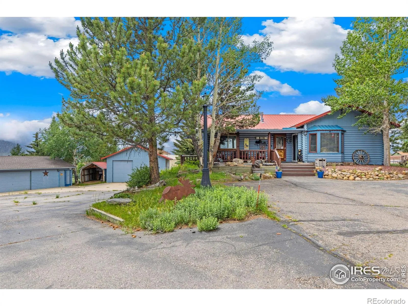Lone Pine Acres