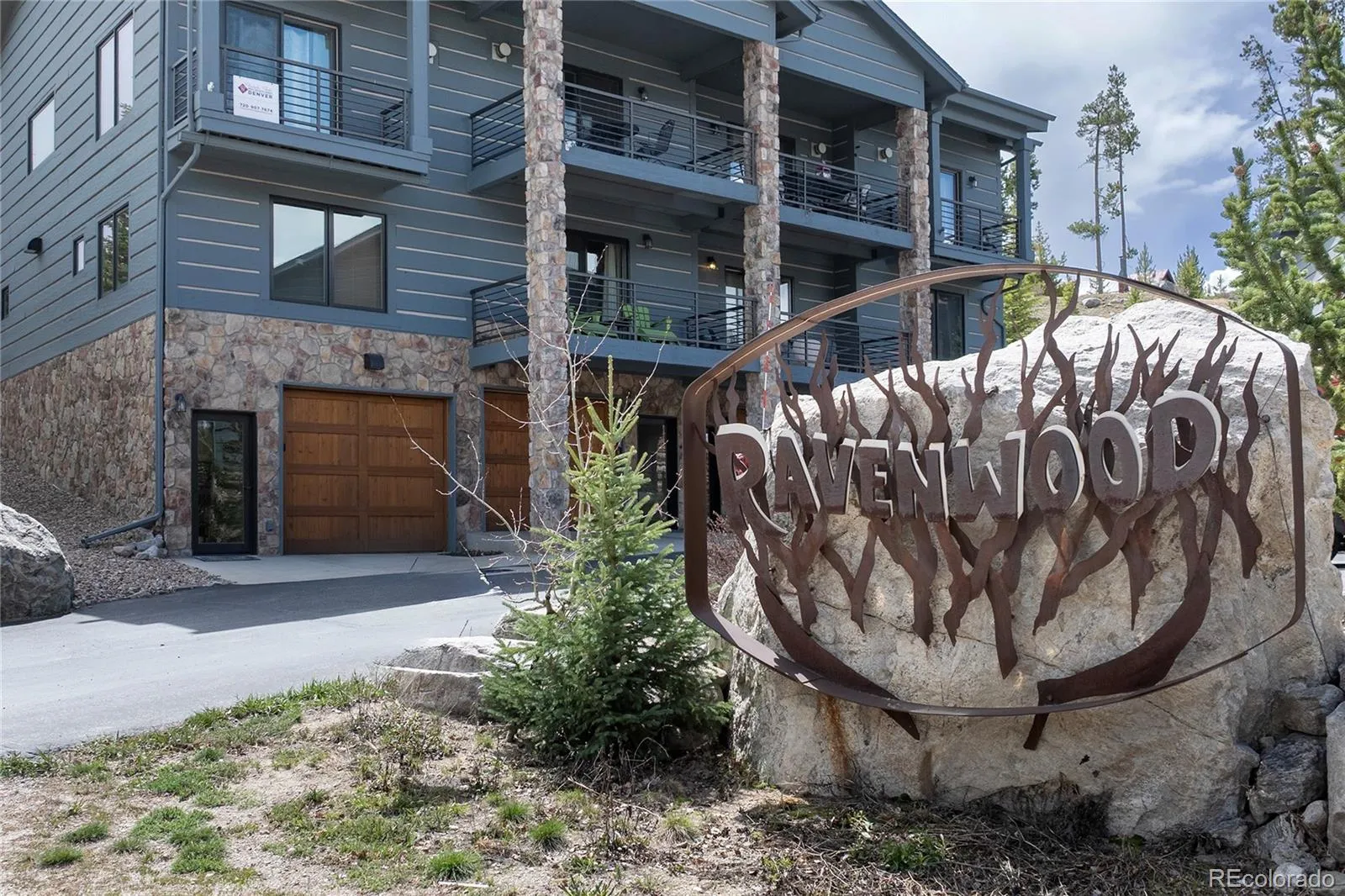 Ravenwood Townhomes