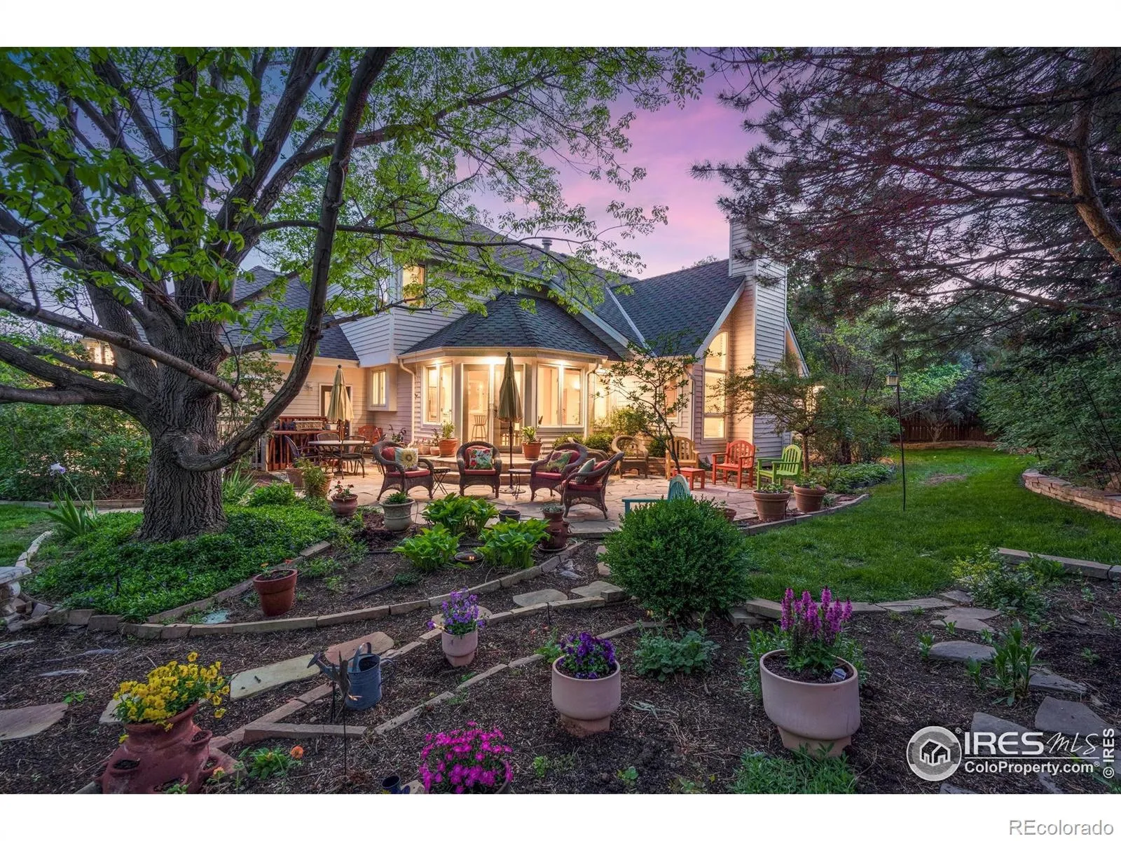 Clarendon Hills