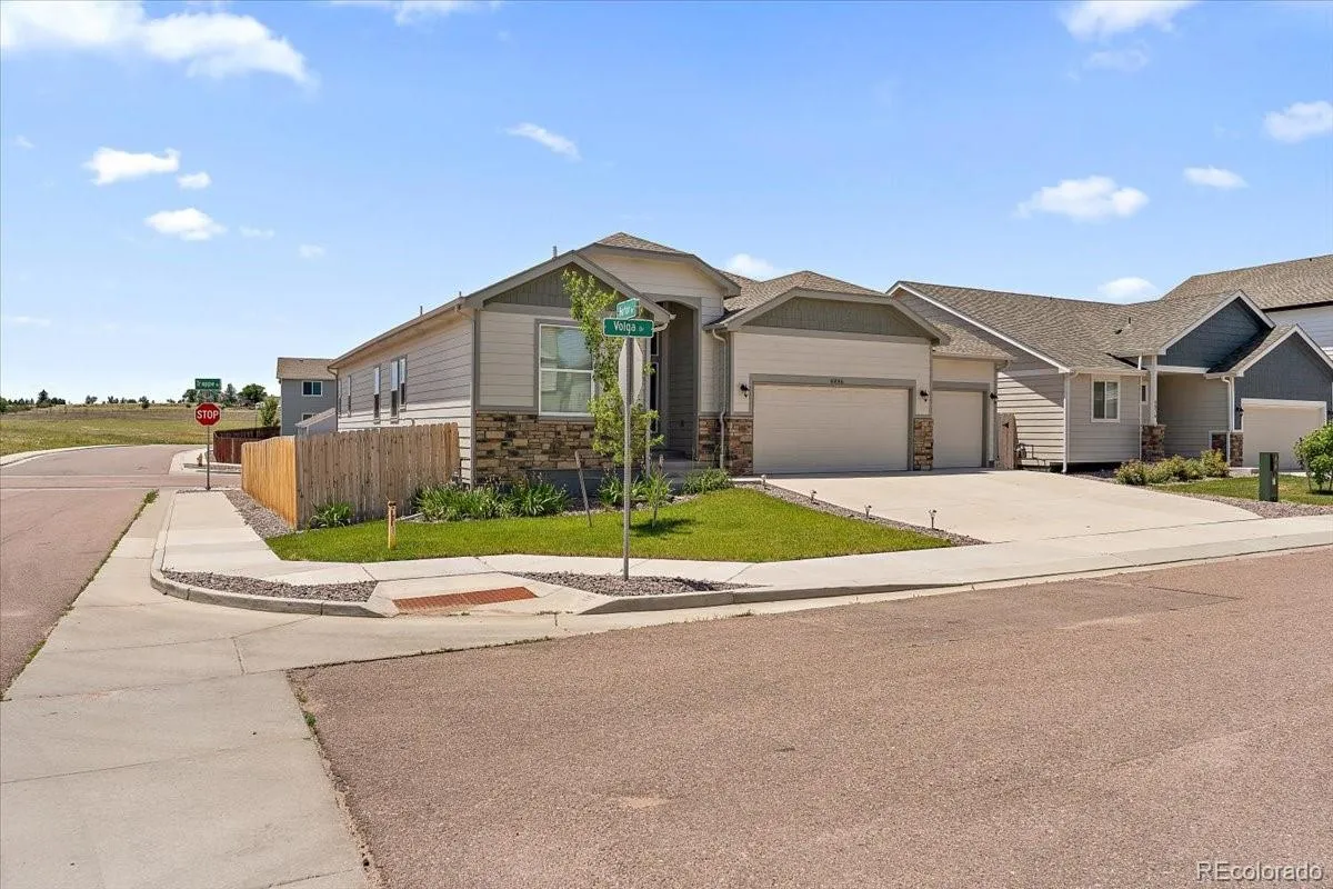 Lorson Ranch East
