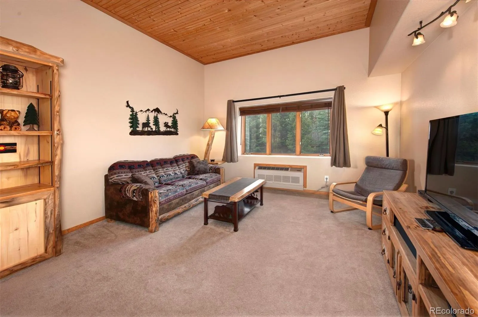 GATEWAY CONDO