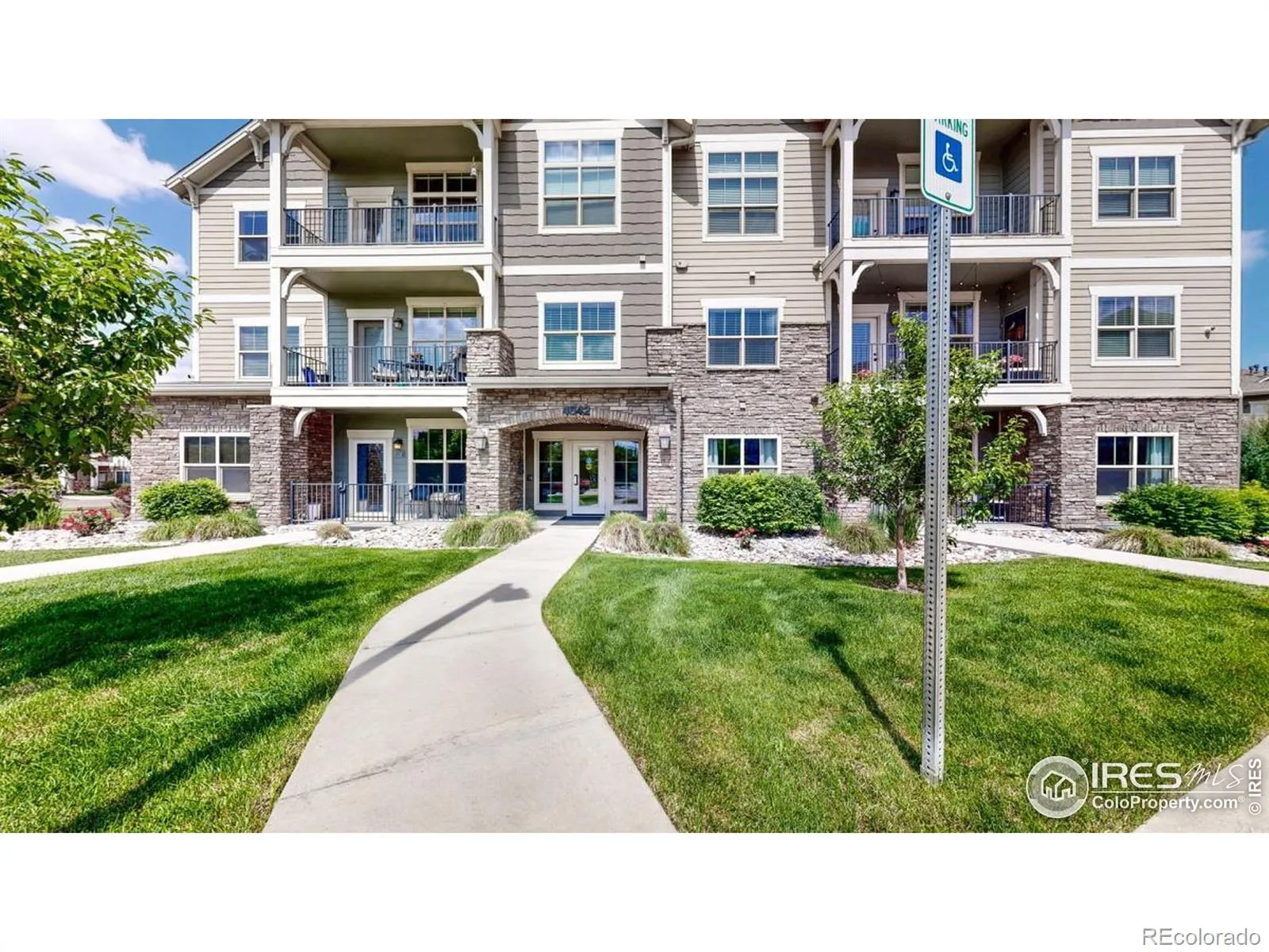 Flats At Centerra Condos