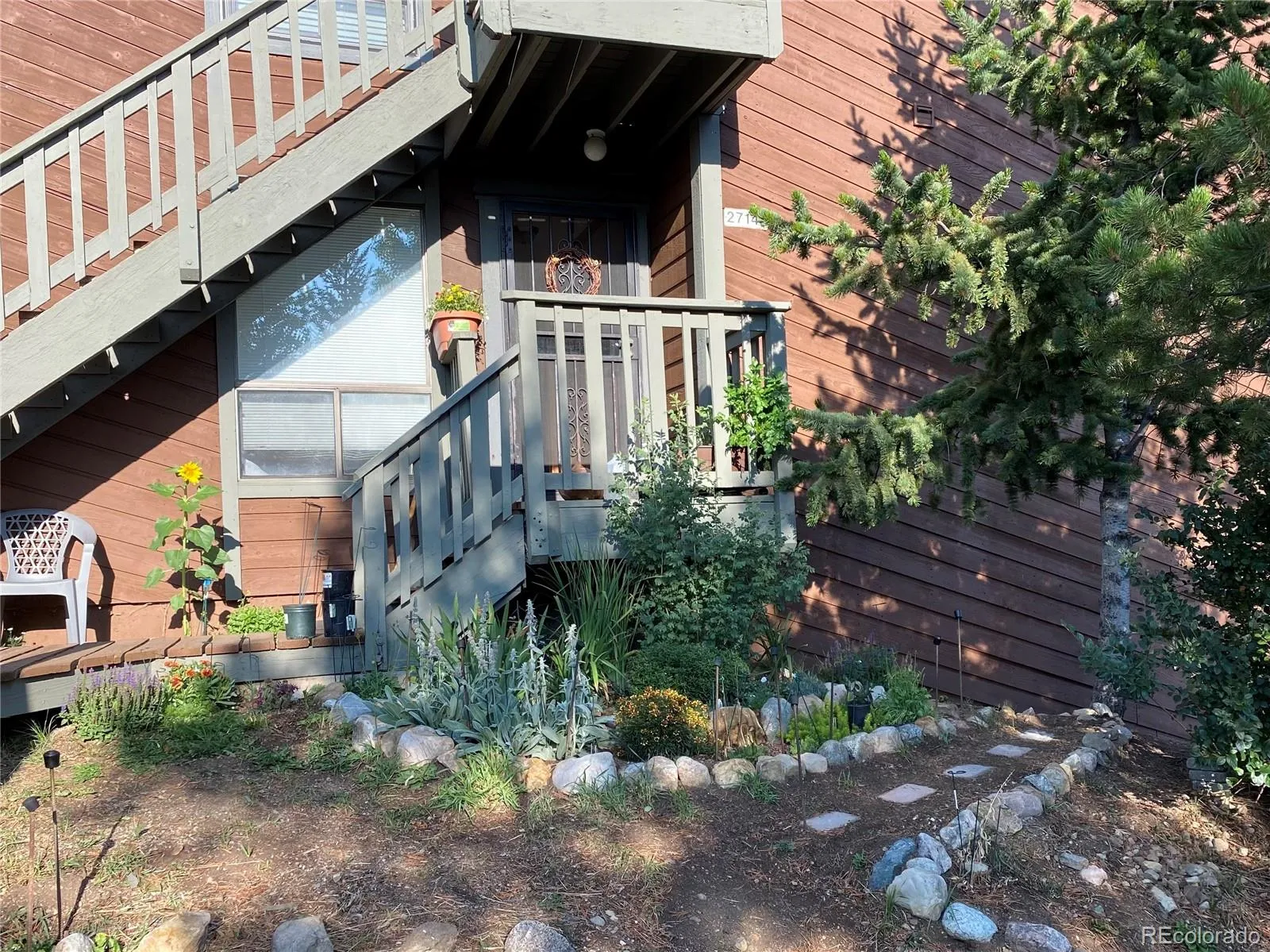 New Lamartine Condo
