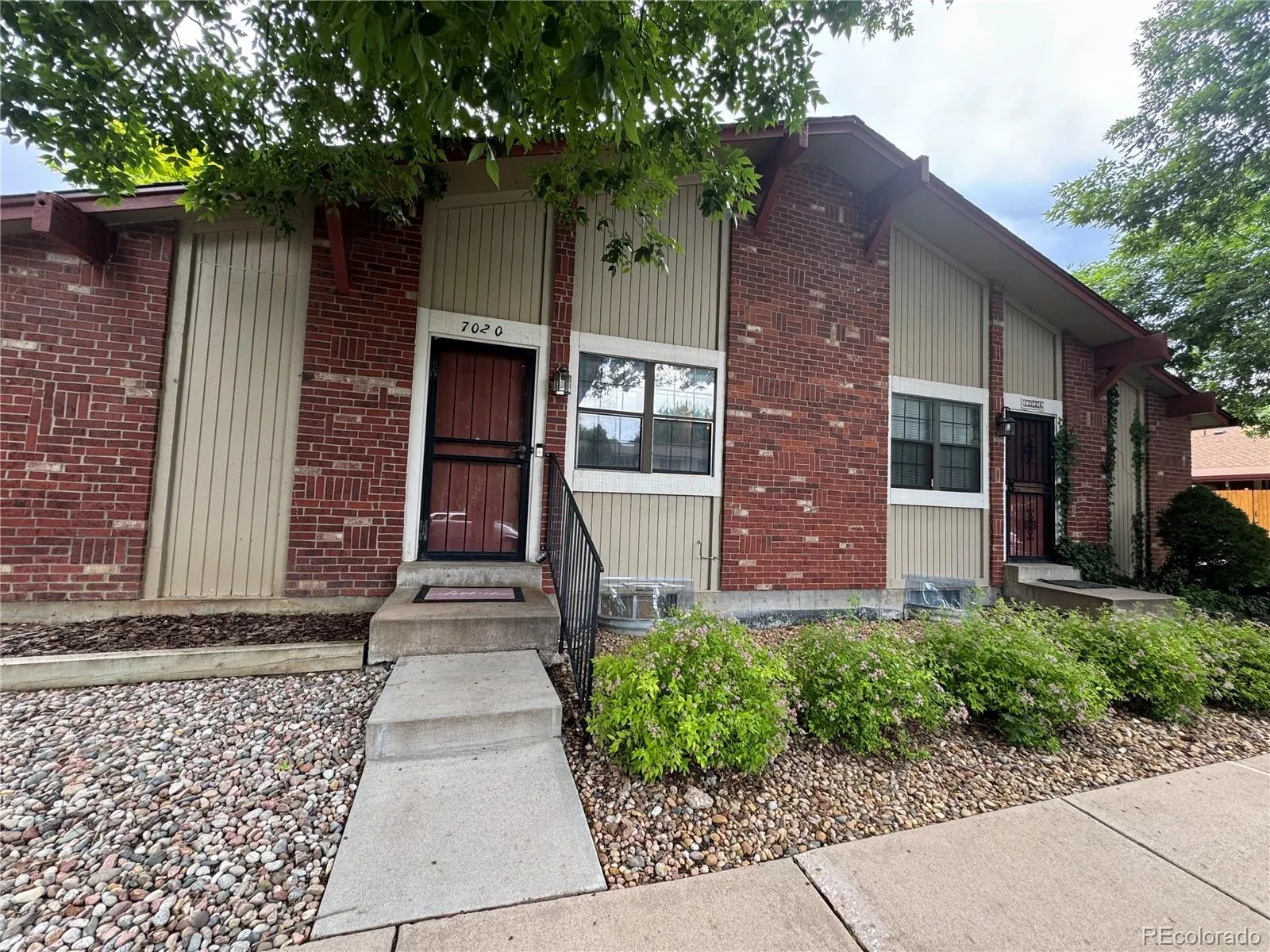 Columbine Townhouses