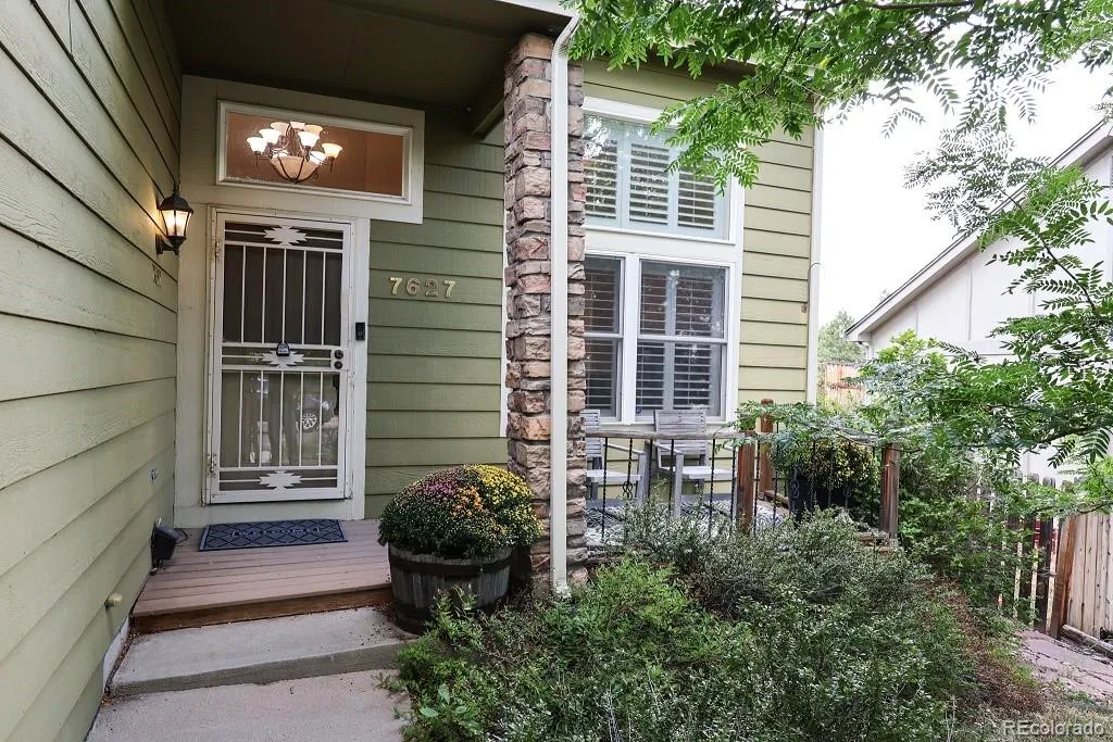 Roxborough Village