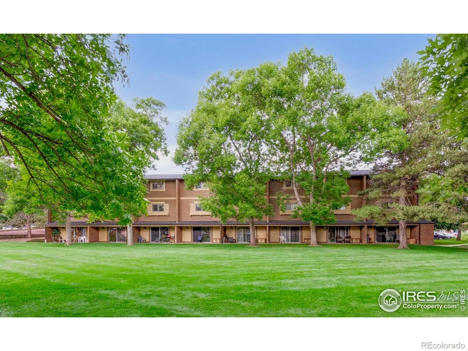 Wimbledon Condos