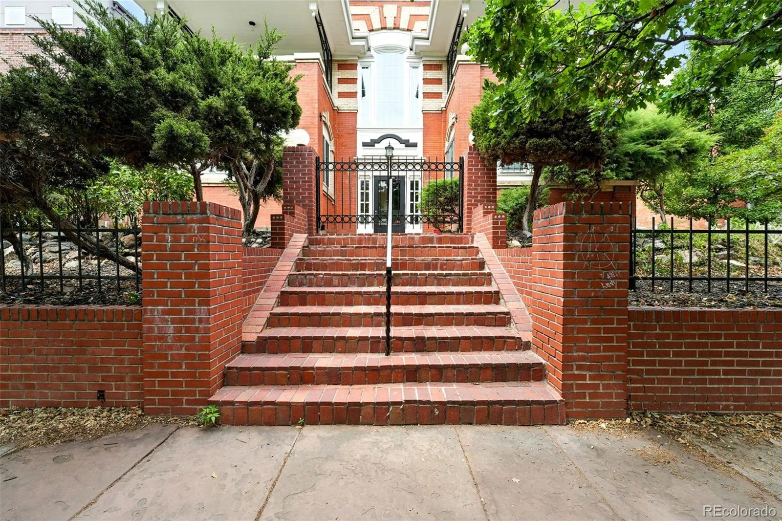 Emerson Point/ Capitol Hill/ Cheesman Park