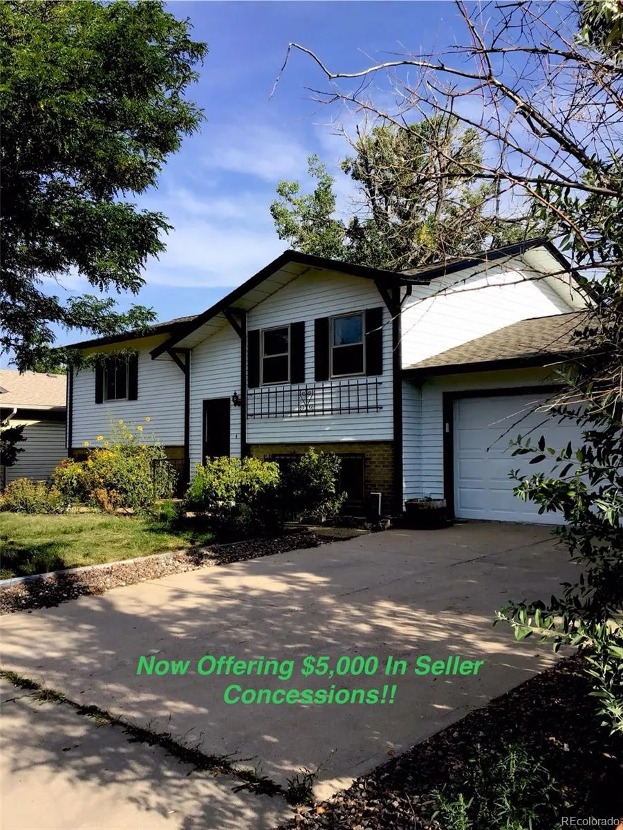 Hallcrafts Village East