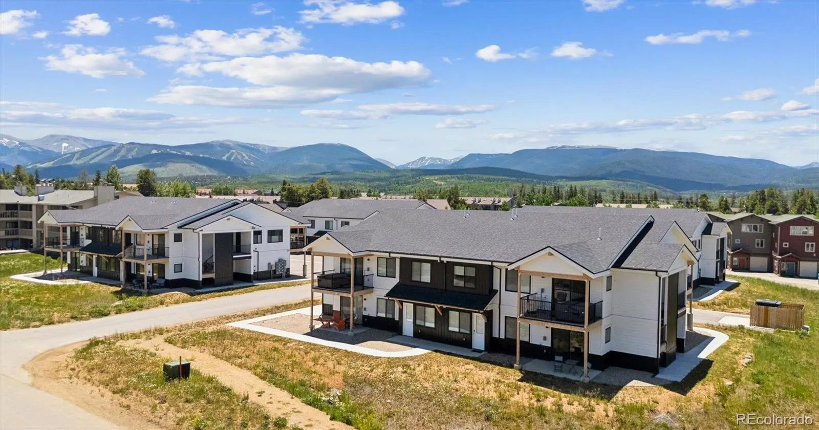 Sunnyside Flats at Winter Park Ranch