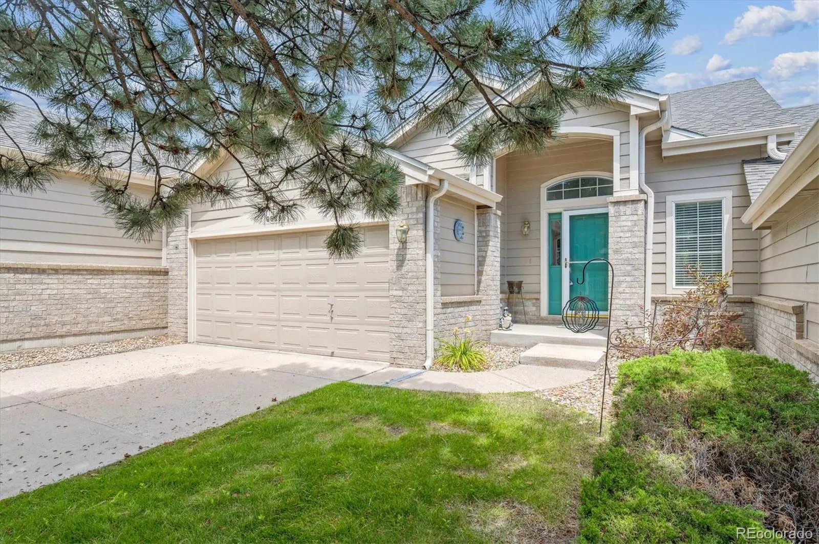 Promontory Pointe