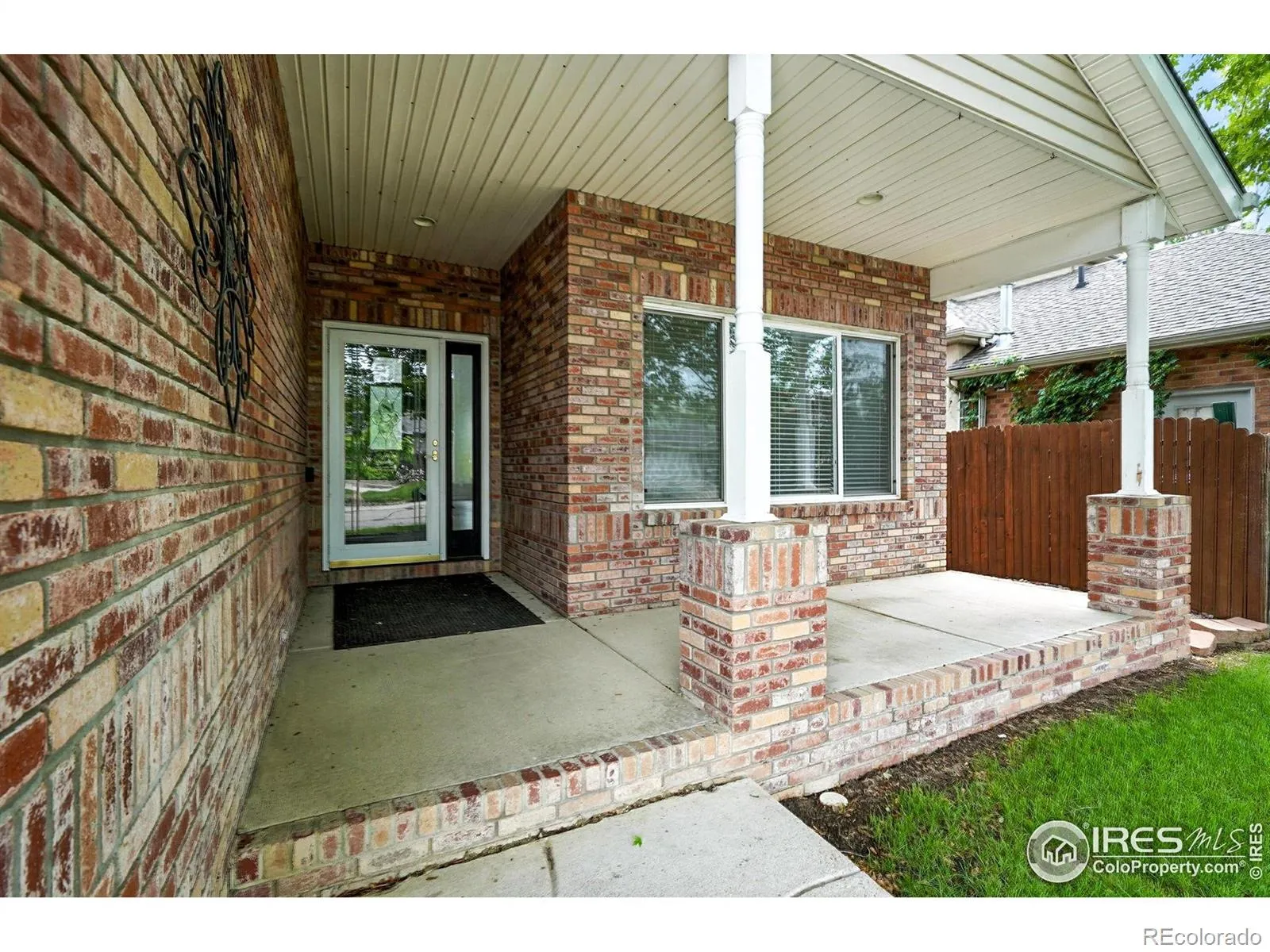 Westlake Manors Sub Flg 9