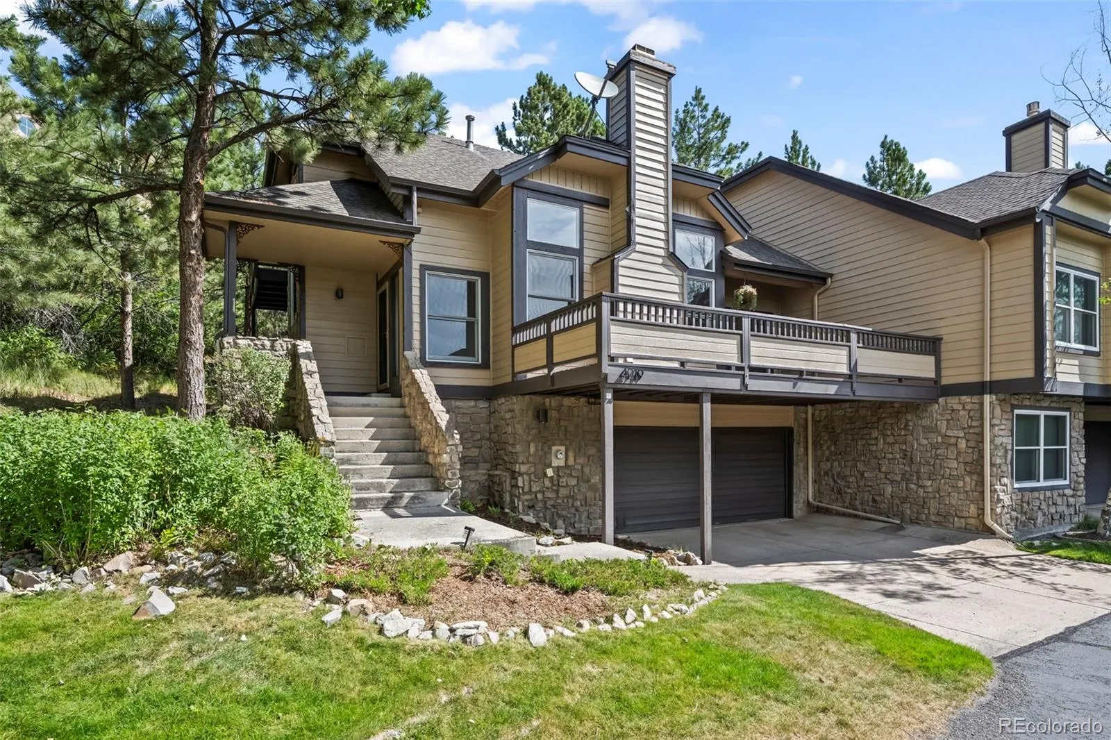 Castle Pines Villiage