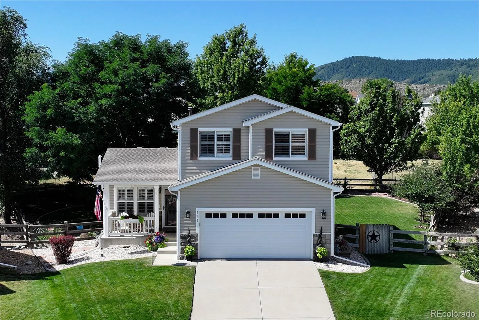 Roxborough Village