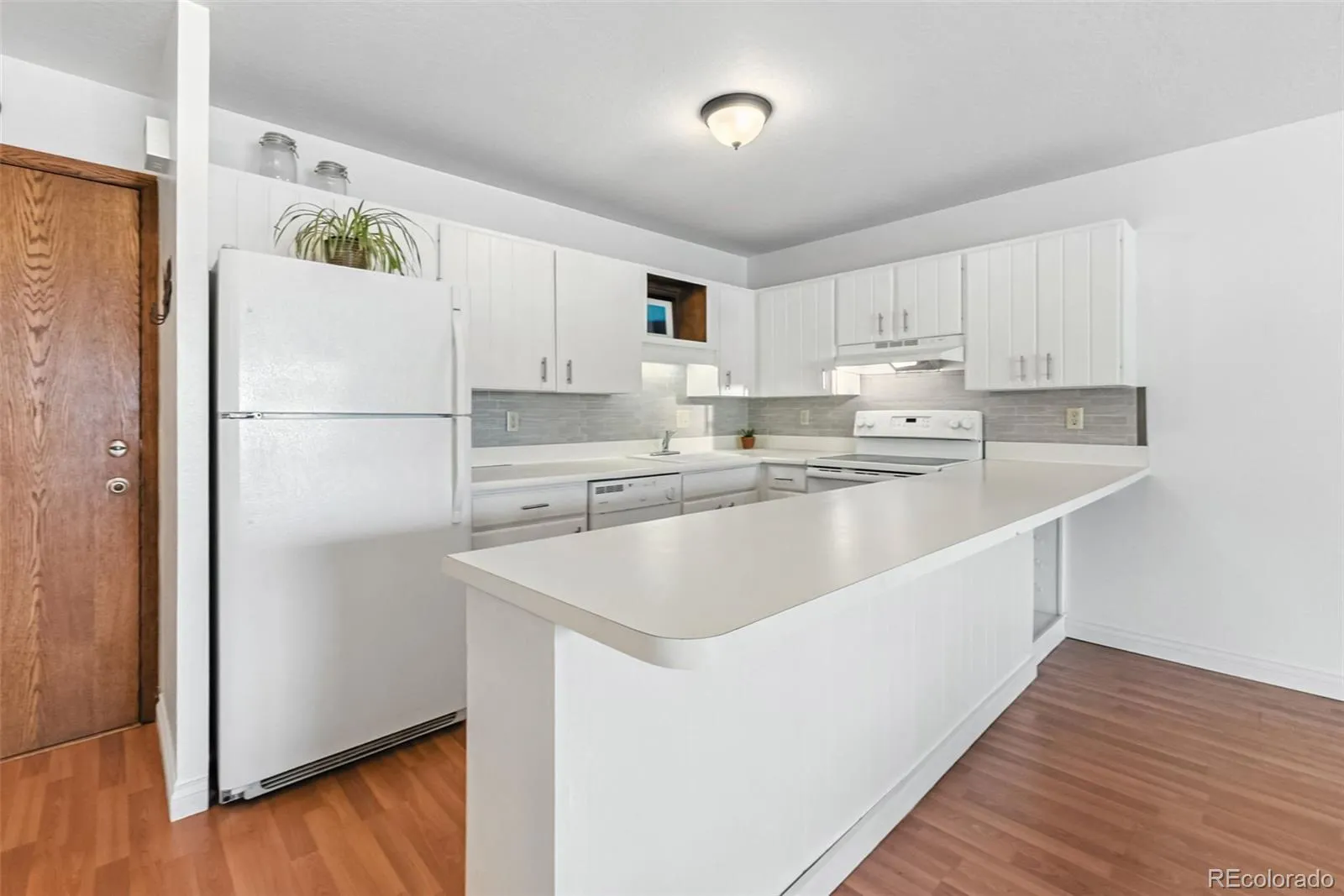 Dillon Valley East Condo