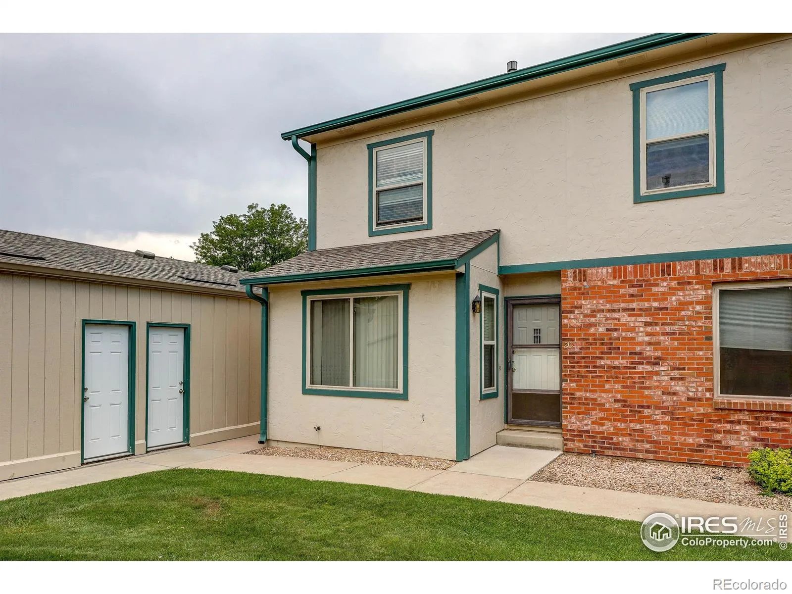 Westmoor Condo 4th Supp