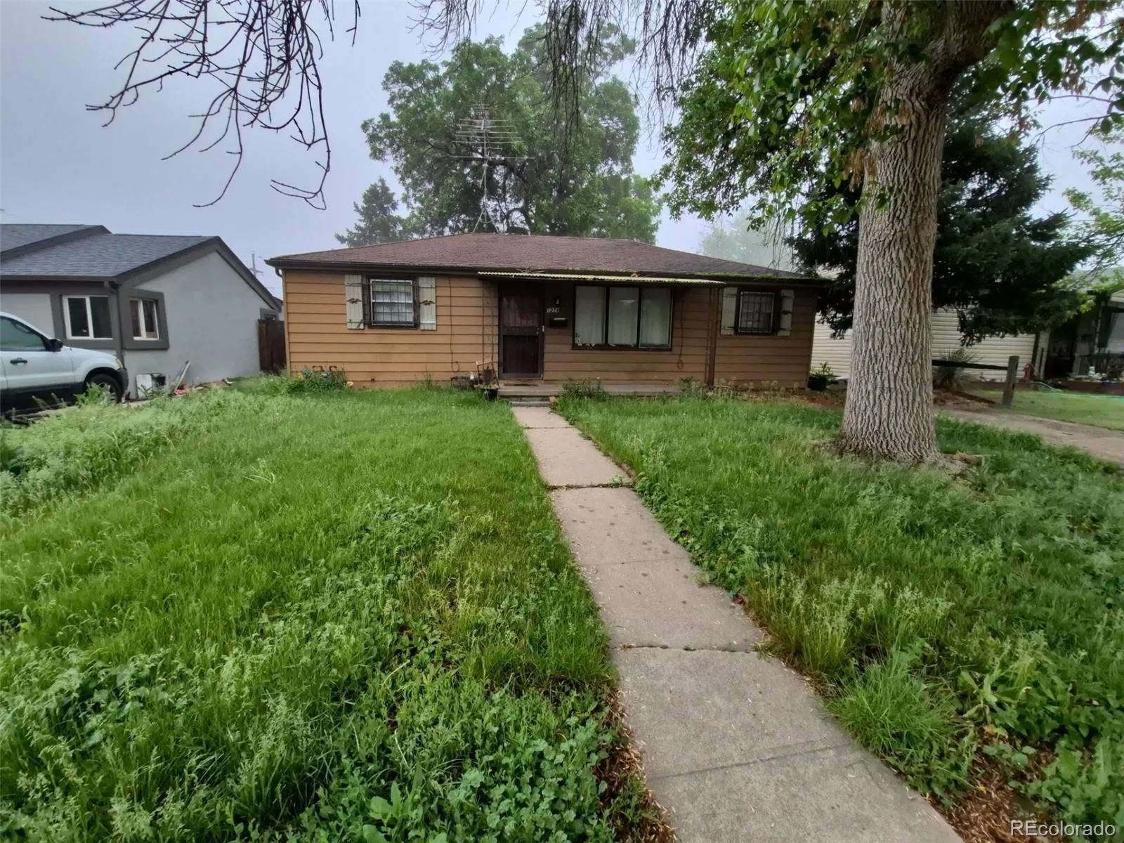 Colfax Villa