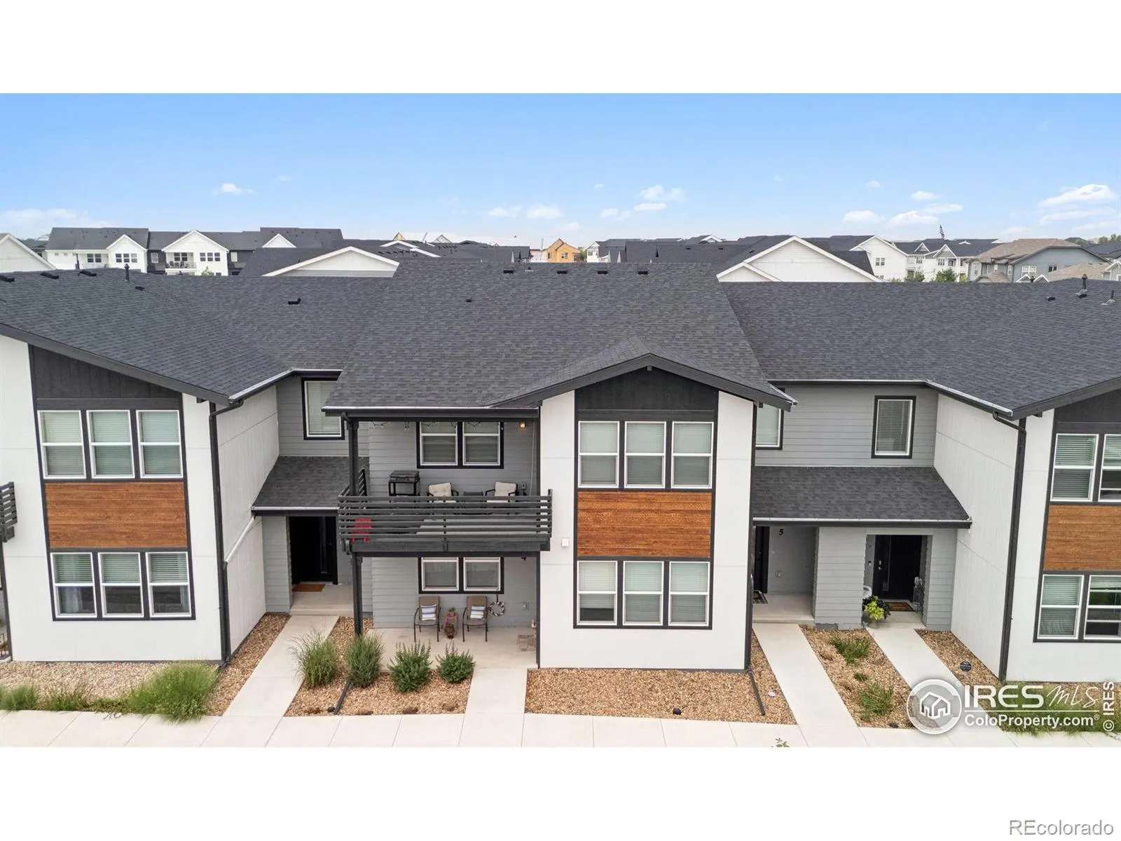 Raindance Flats Condos Supp 8