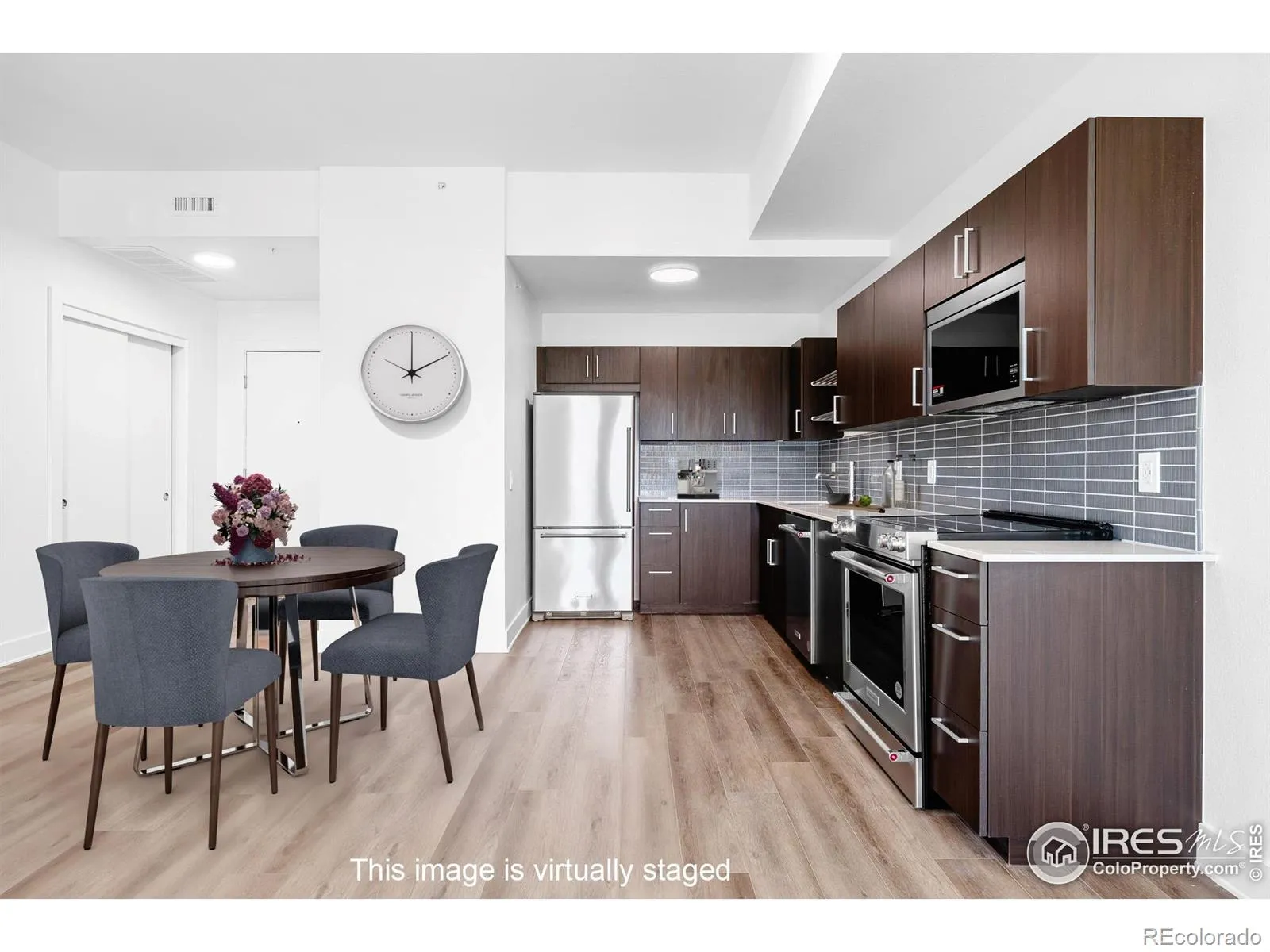 17 Walnut Condo