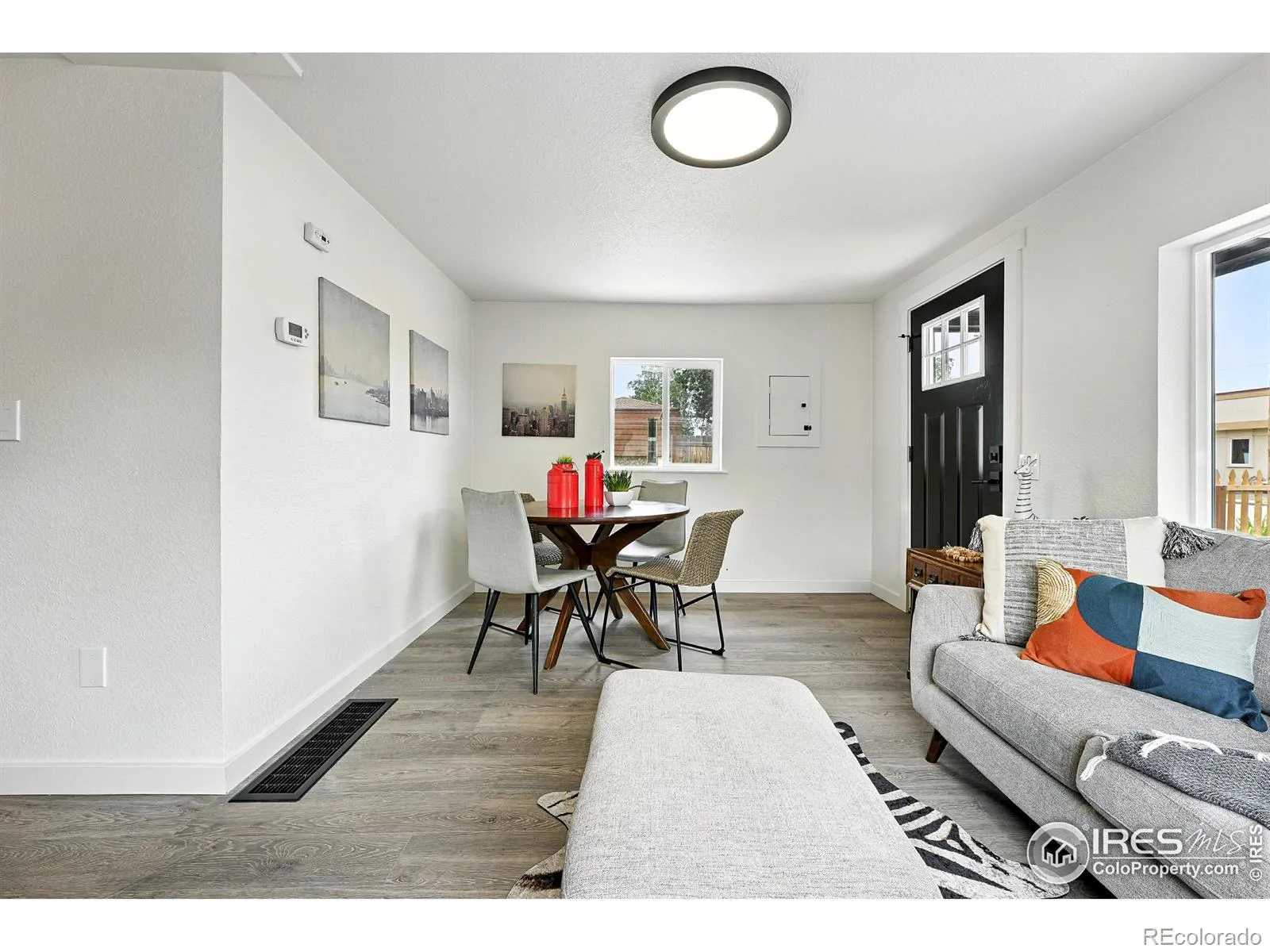 Capitol Hill Add