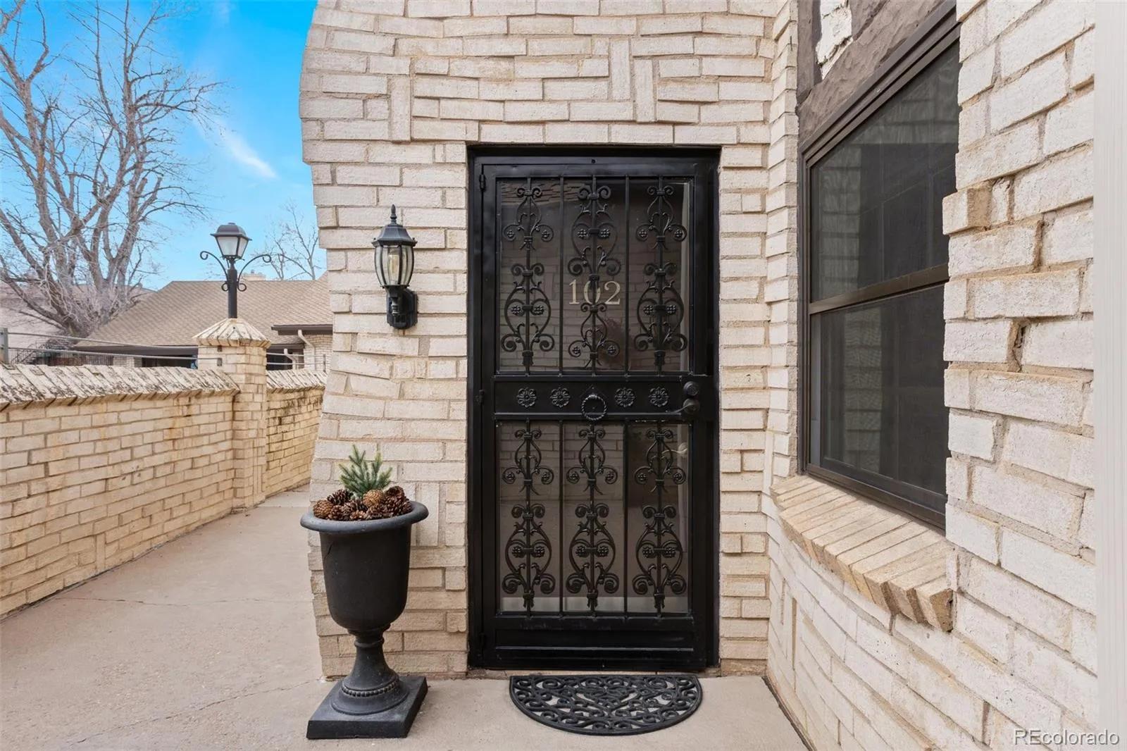 Eastmoor Park Condo