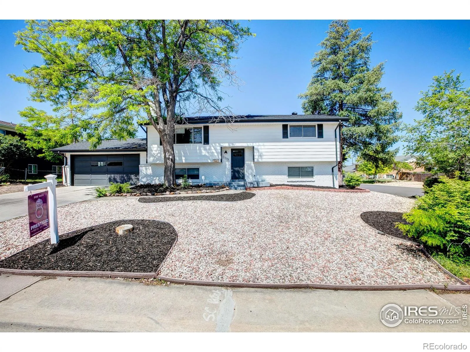 Aurora Hills 3rd Flg