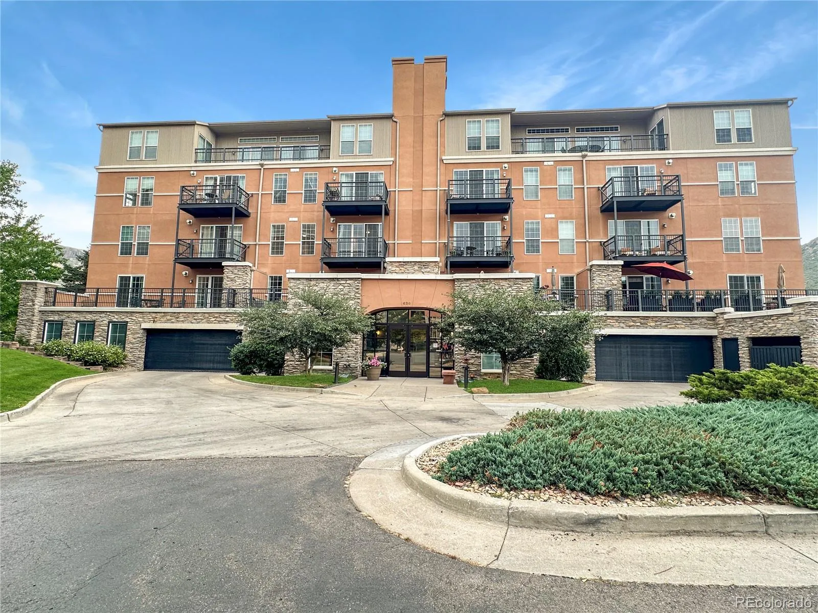 Millstone at Clear Creek Square