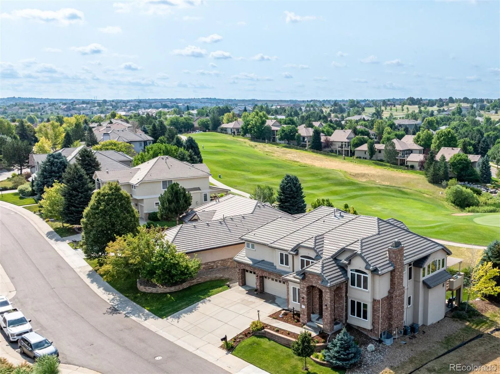 Saddle Rock Golf Club