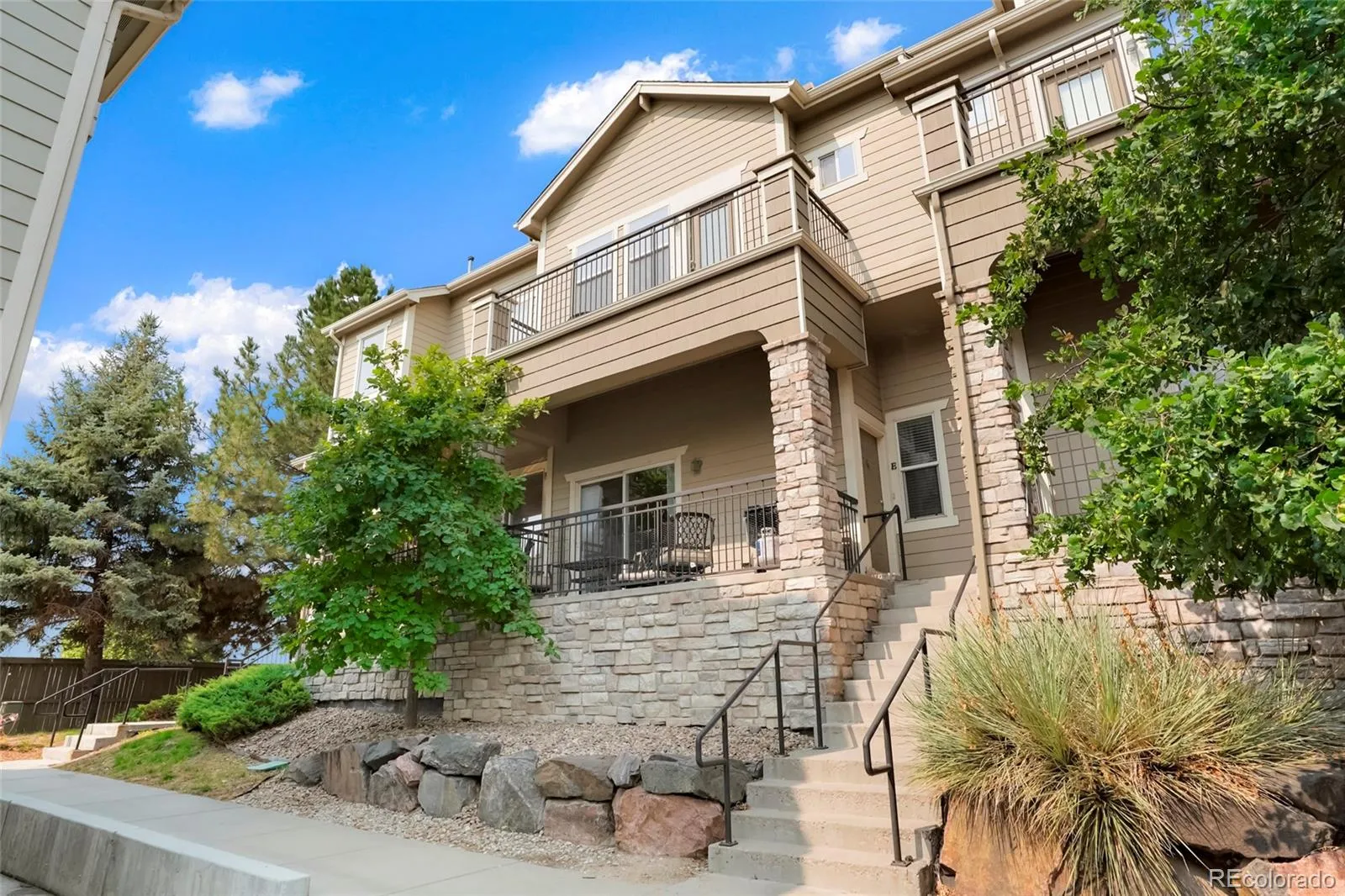 The Lakes at Dunes Park Condominiums