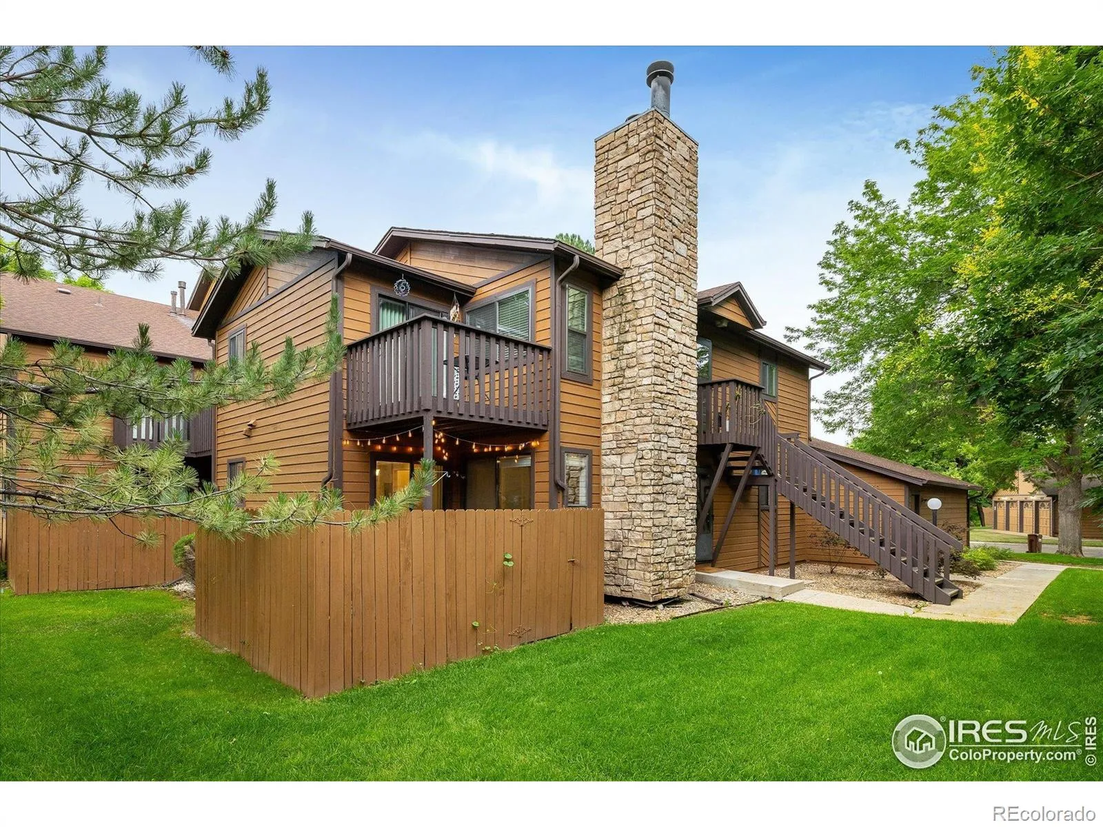 Willowbrook Condo
