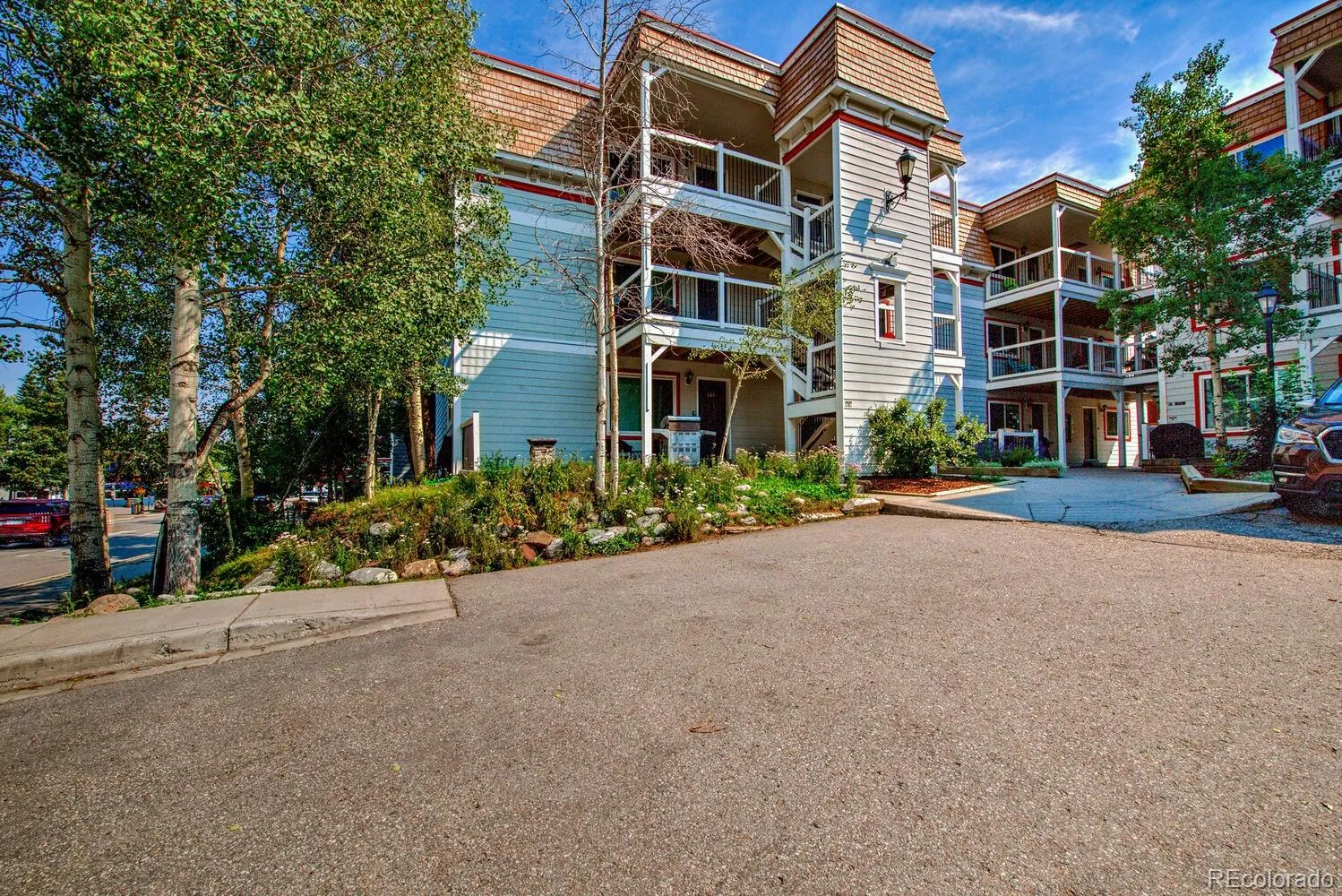 TANNHAUSER CONDO