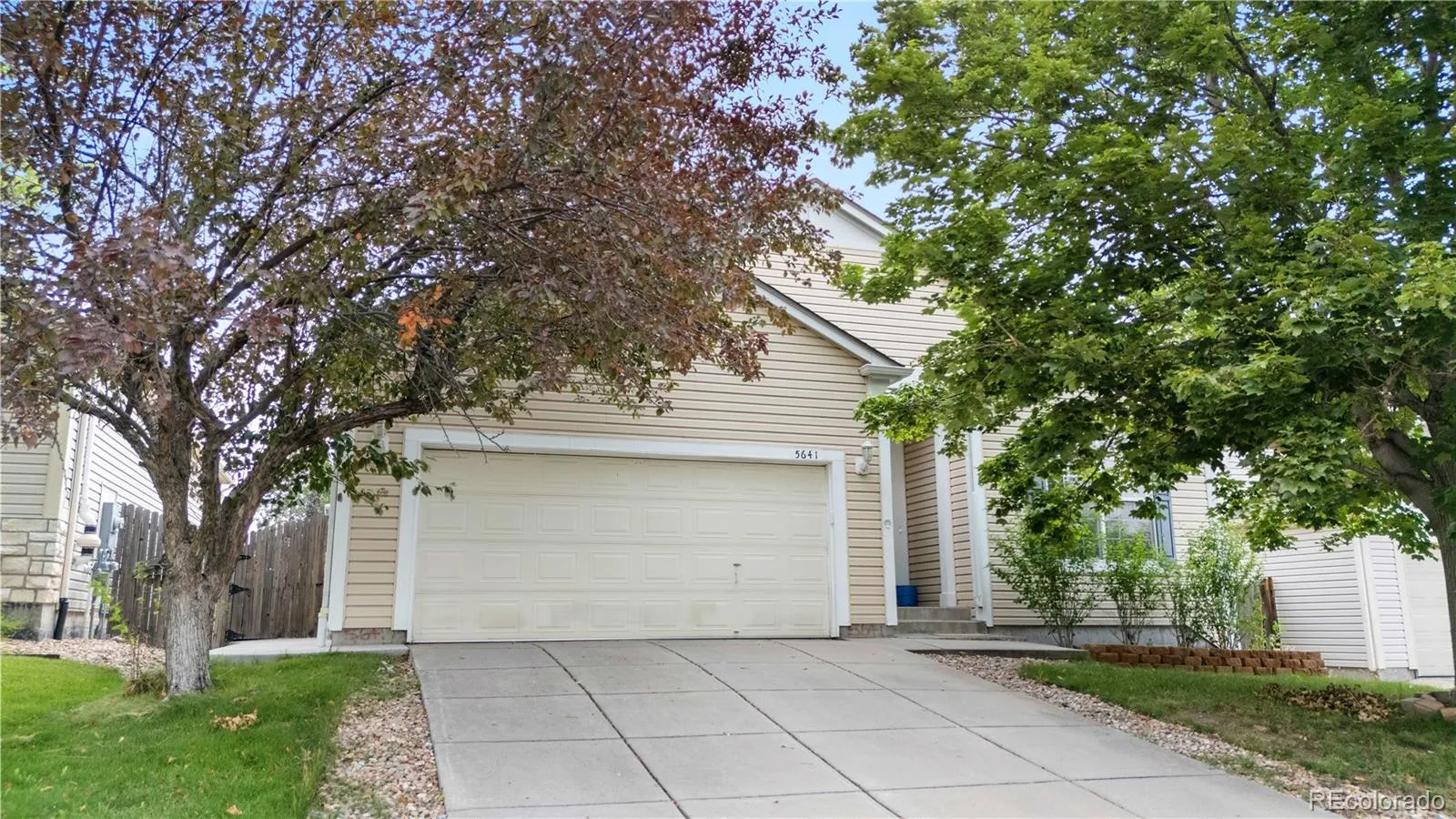 Saddle Rock Ridge