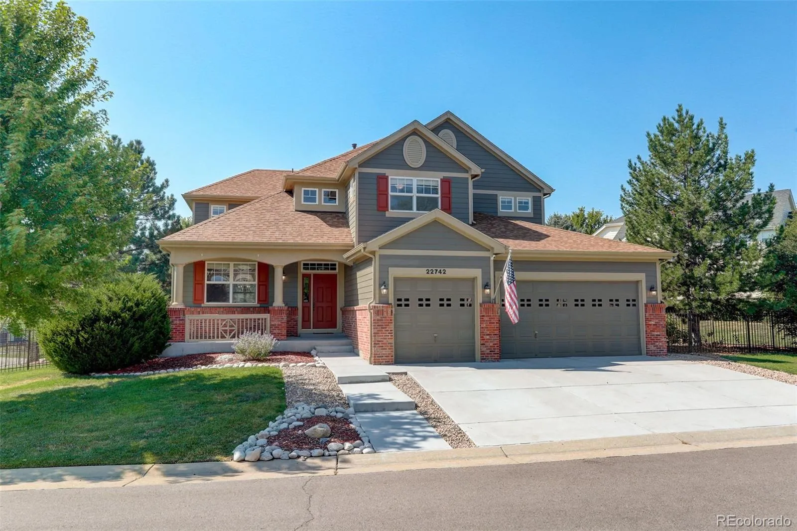 Saddle Rock North