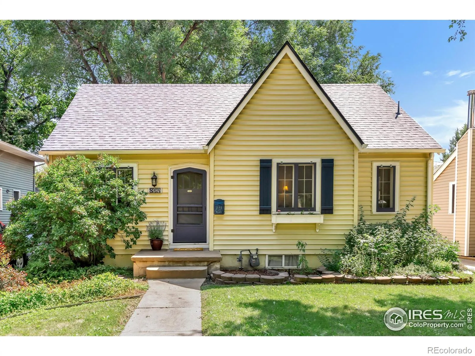 Longmont Old Town